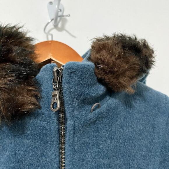 VTG LL Bean Wool Blend Hooded Fur Trim Full Zip Jacket Size M Blue Outdoors - Picture 6 of 11